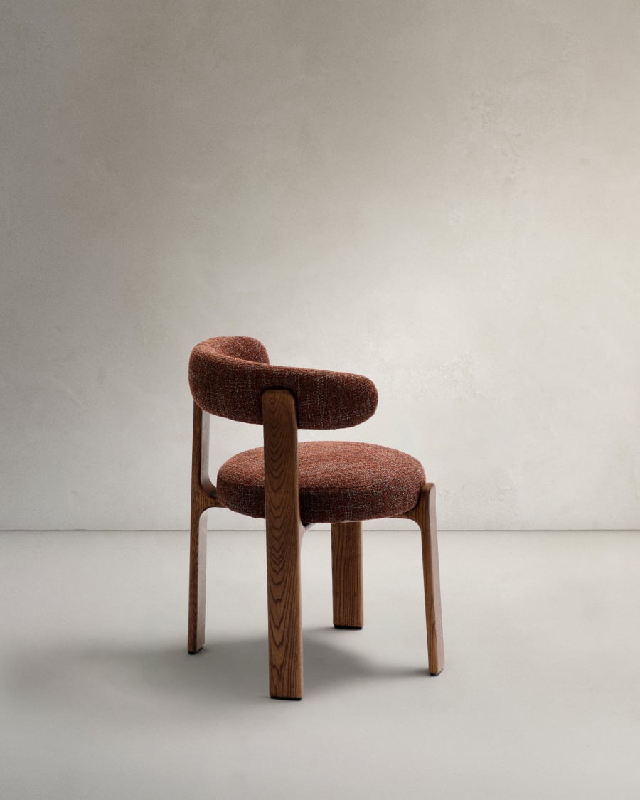 Granite chair in brown chenille and with solid ash wood in a walnut finish FSC 100%