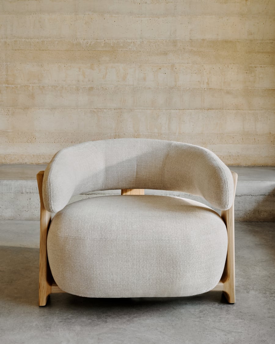 Granite beige chenille armchair with solid ash wood legs in a natural finish FSC 100%