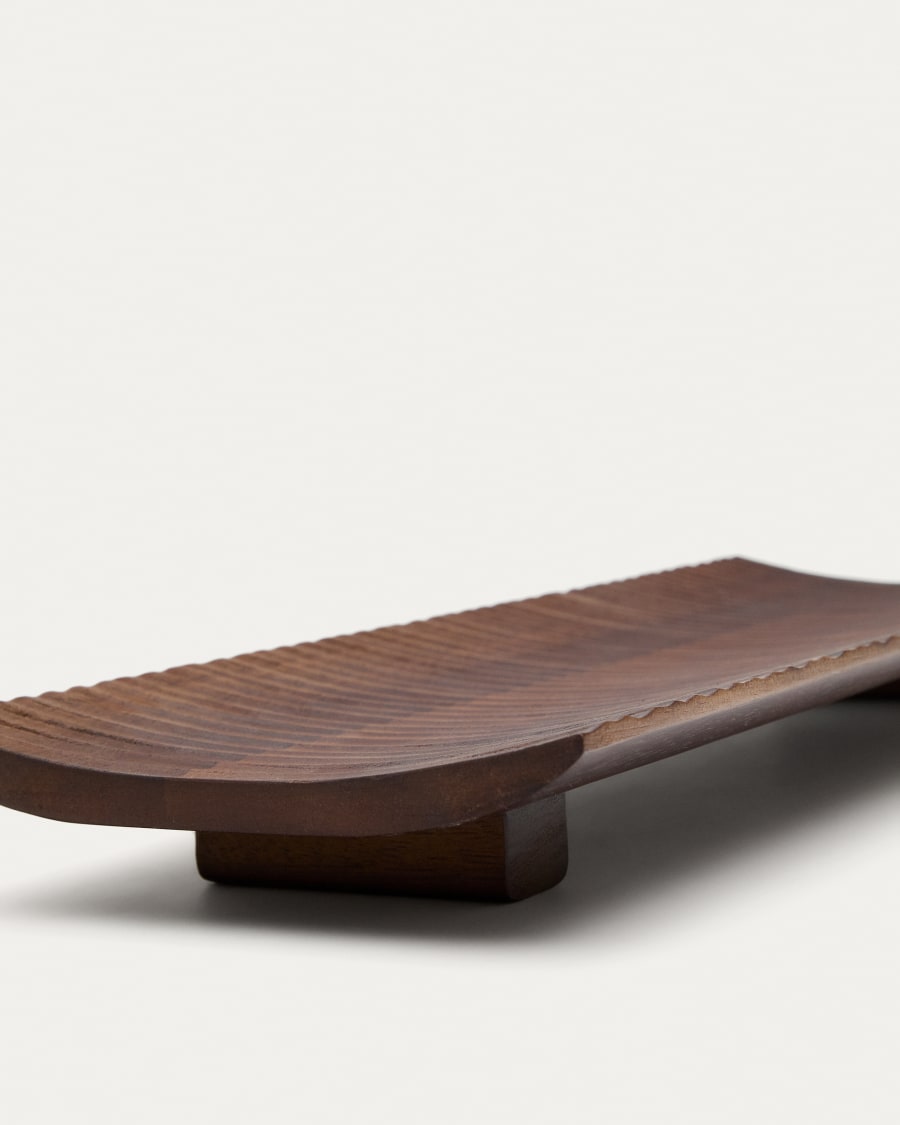 Rommu large serving board made of acacia wood FSC 100%