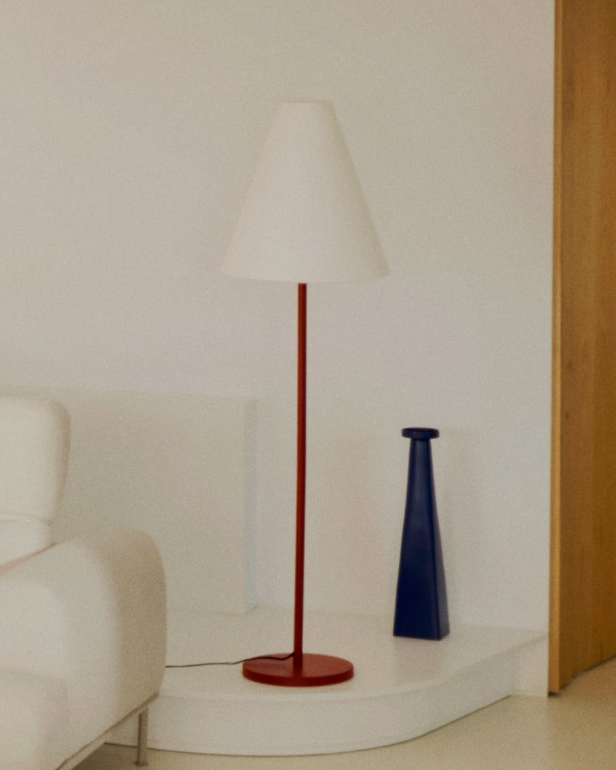 Stehlampe Navat aus Metall mit Terrakotta-Finish