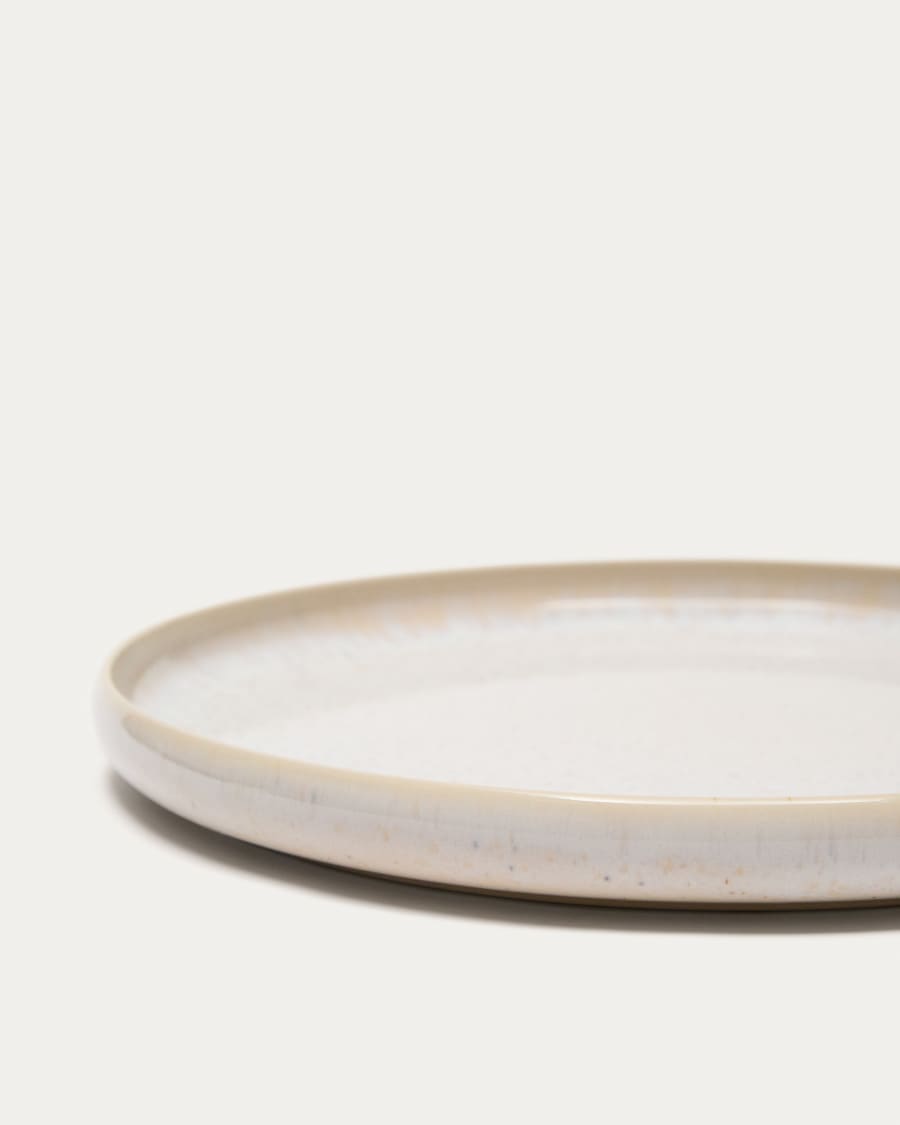 White ceramic Uilo flat plate
