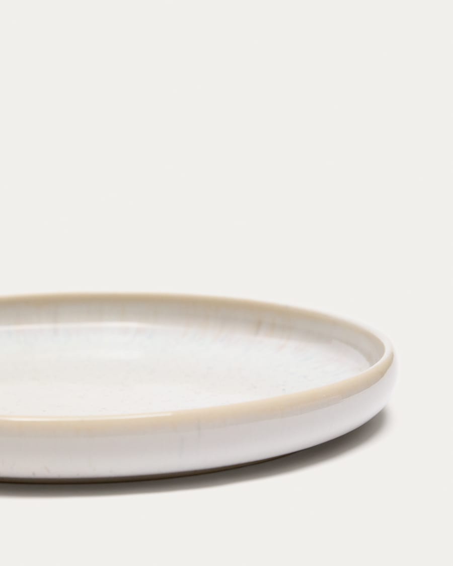 White ceramic Uilo dessert plate