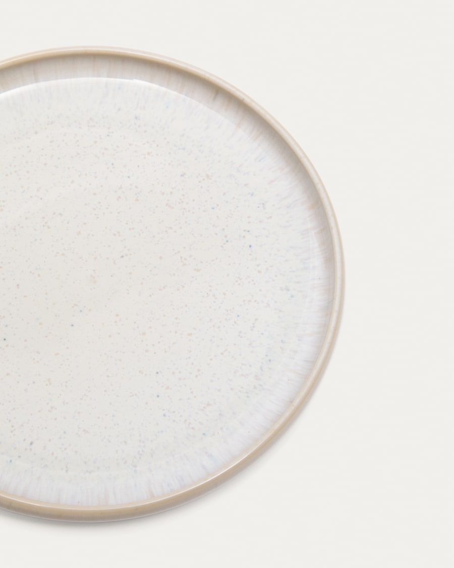 White ceramic Uilo dessert plate