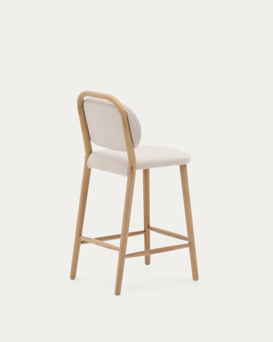 Helda stool in beige chenille and solid oak wood FSC Mix Credit 65 cm