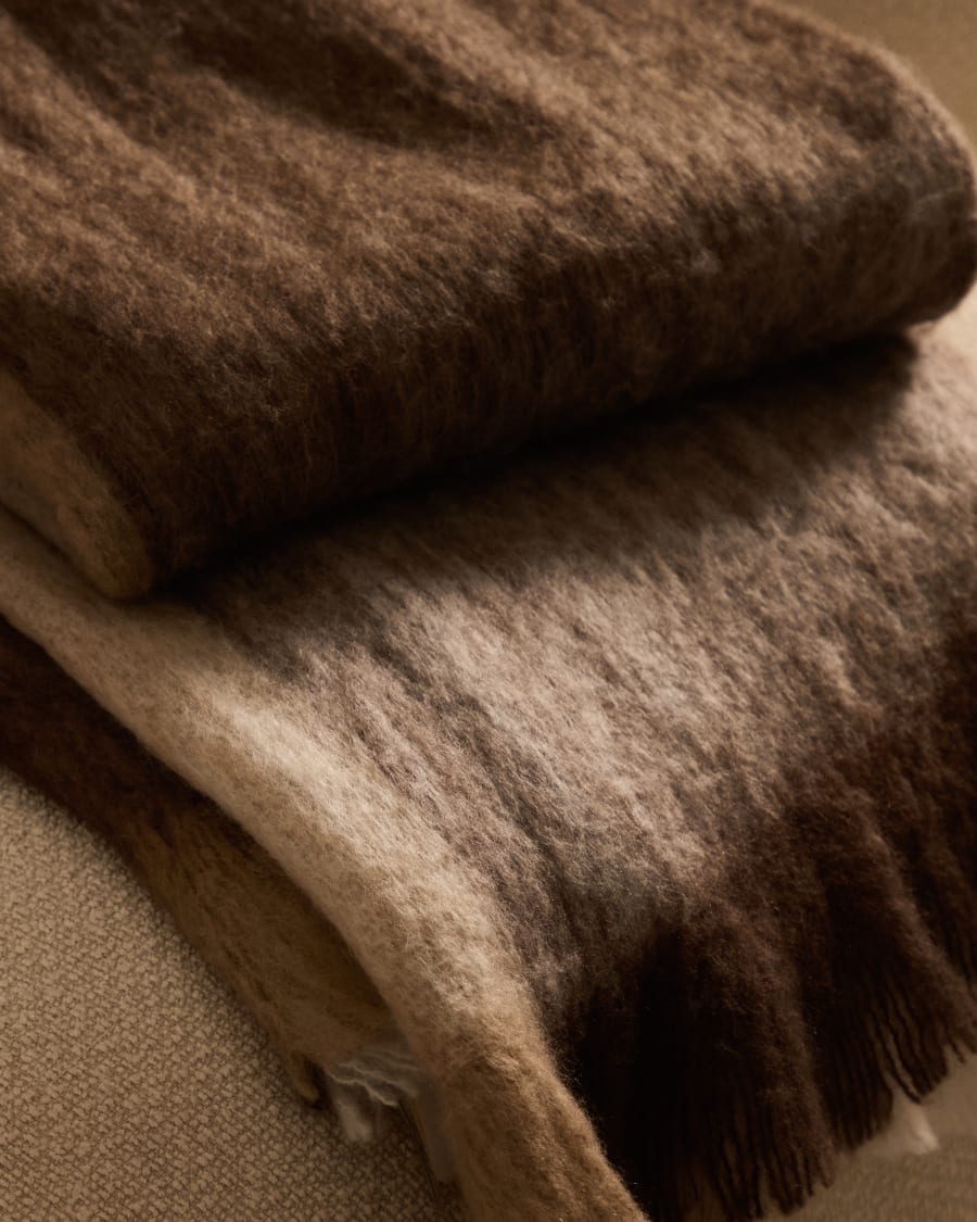 Suley blanket in a brown, checked wool blend, 130 x 170 cm