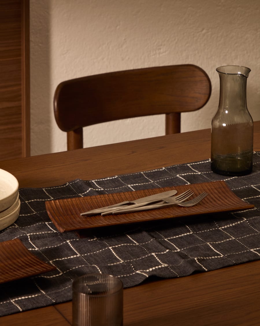 Rommu small serving board made of acacia wood FSC 100%