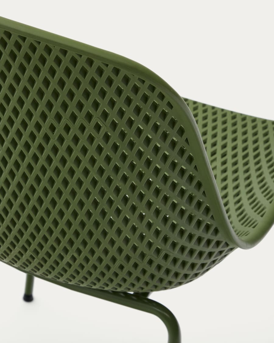 Quinby outdoor chair with green steel legs