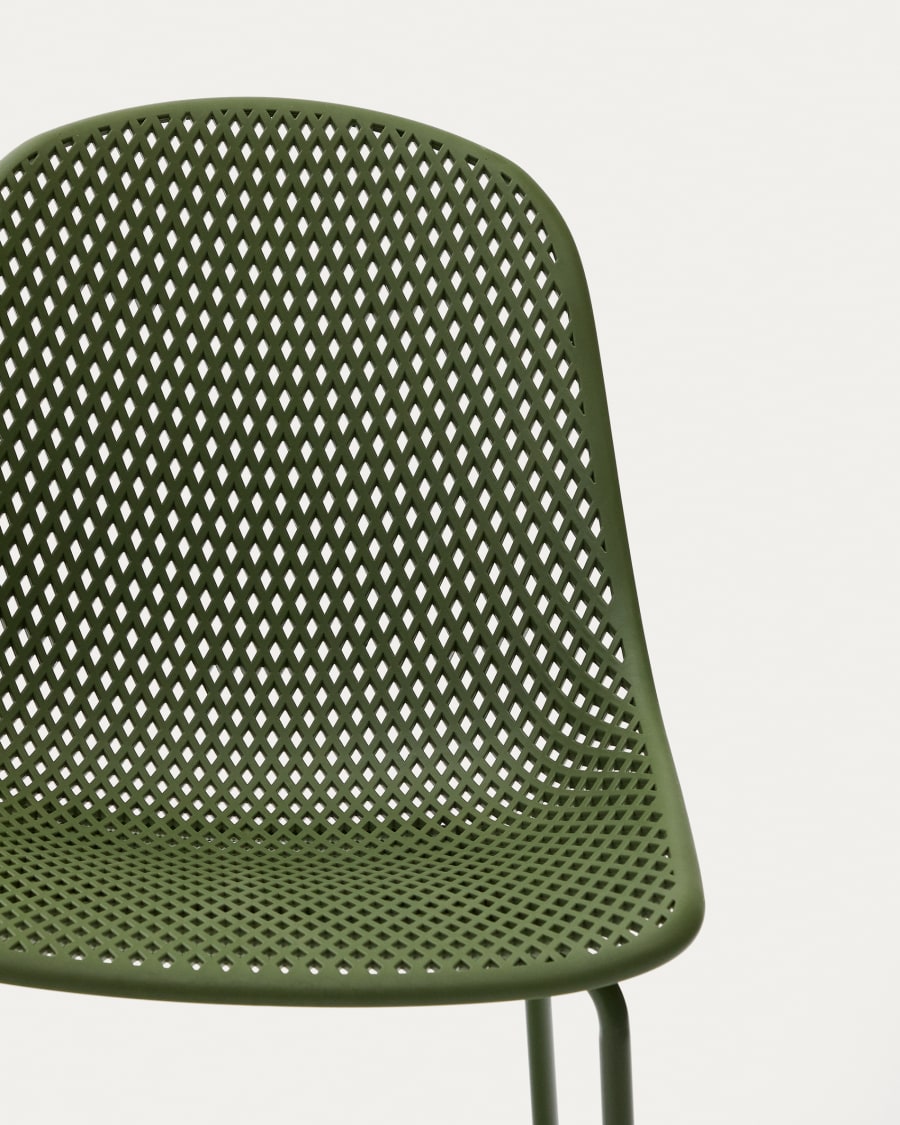 Quinby outdoor chair with green steel legs