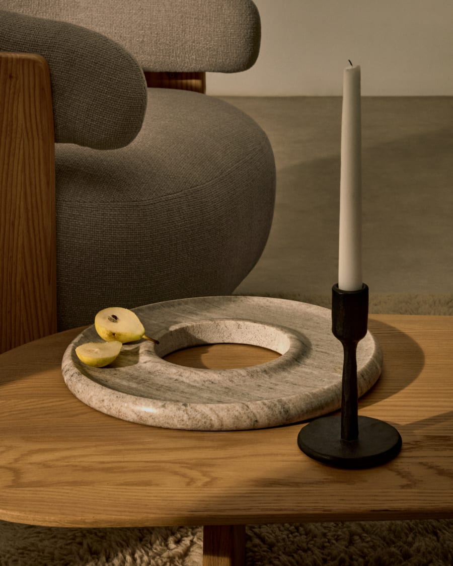 Serviertablett Morel aus beigefarbenem Marmor