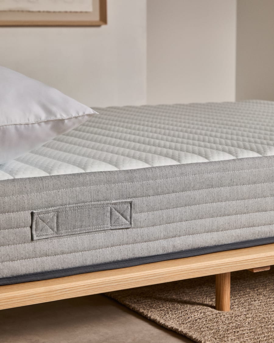 Juno mattress with pocket springs 180 x 200 cm