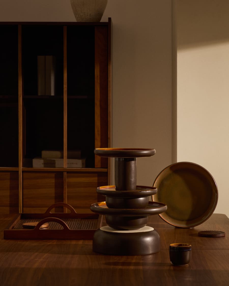 Brown ceramic Uilo flat plate