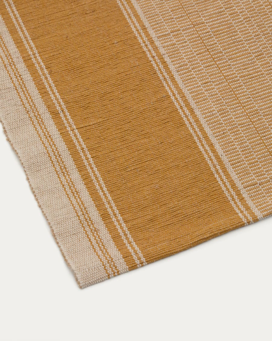 Zeyra set of 2 mustard jute placemats 50 x 35cm