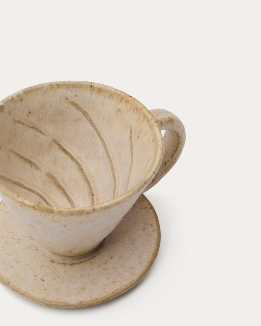 Set Zunel aus einer Tasse mit Kaffeefilter aus Keramik in Beige