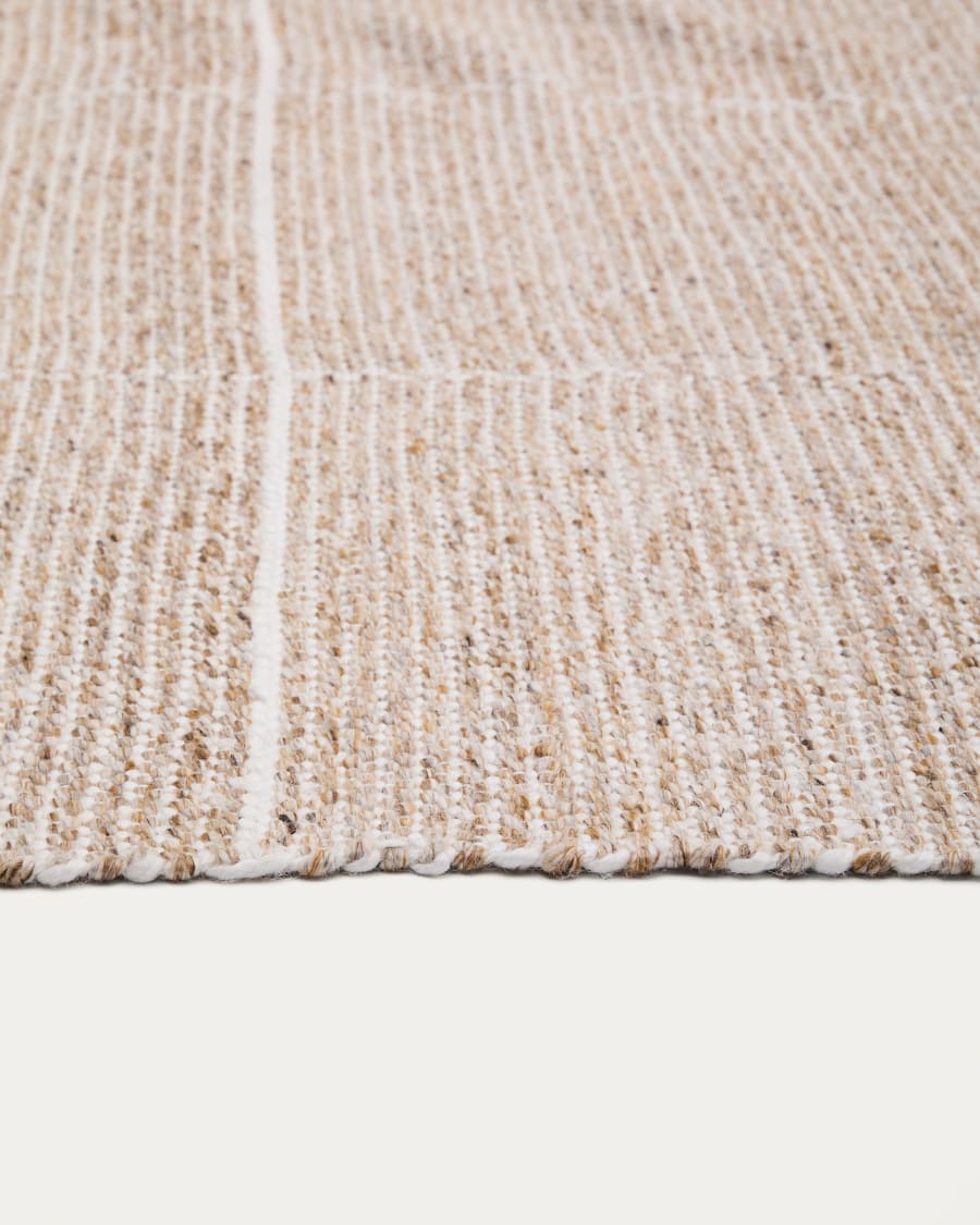 Rug Nalian 100% PET with beige checks 200 x 300 cm