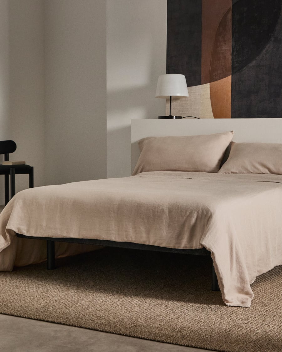 Under base upholstered with 3D fabric for 135 x 190cm mattress
