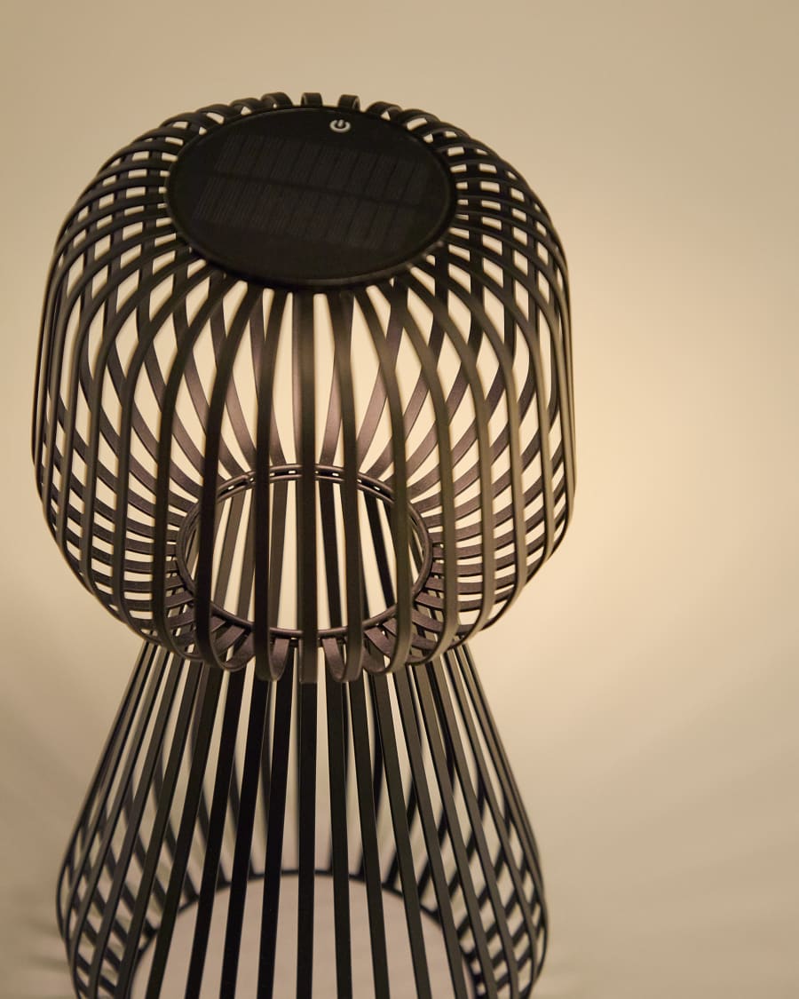 Reiba green metal solar table lamp