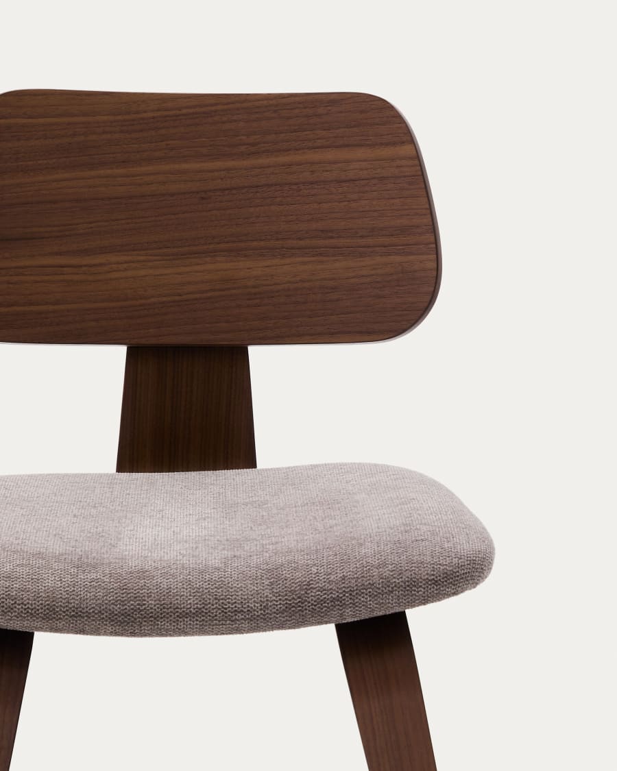 Gena chair in beige chenille with walnut veneer and rubberwood frame
