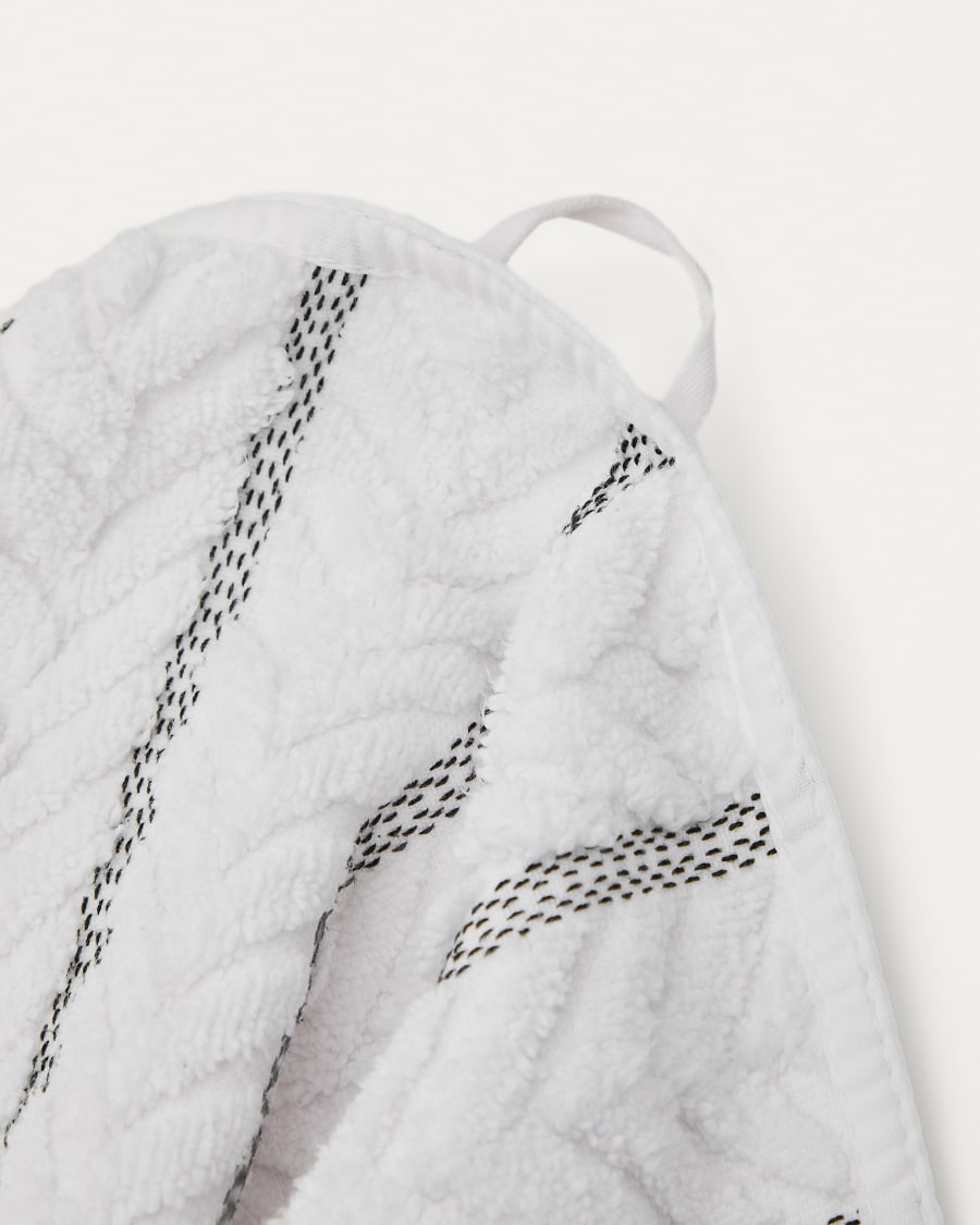 Rune bath towel 100% cotton jacquard white 70 x 140 cm