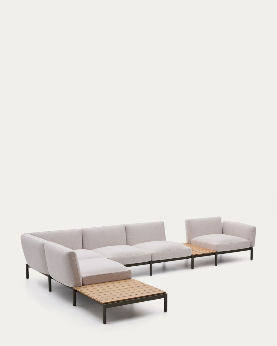 Divano angolare modulare da esterno Sorells a 5 posti con rivestimento beige e alluminio verde con 2 tavoli in teak 277 x 446 cm FSC 100%