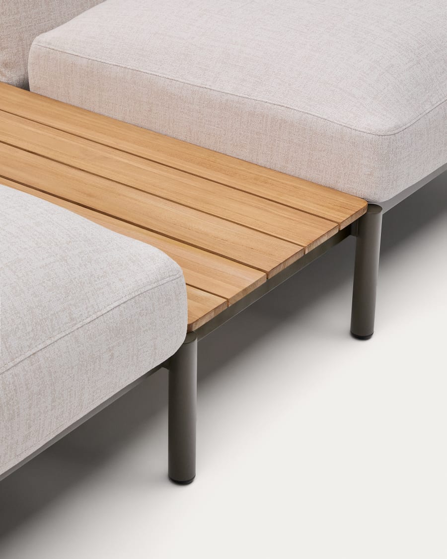 Divano angolare modulare da esterno Sorells a 5 posti con rivestimento beige e alluminio verde con 2 tavoli in teak 277 x 446 cm FSC 100%
