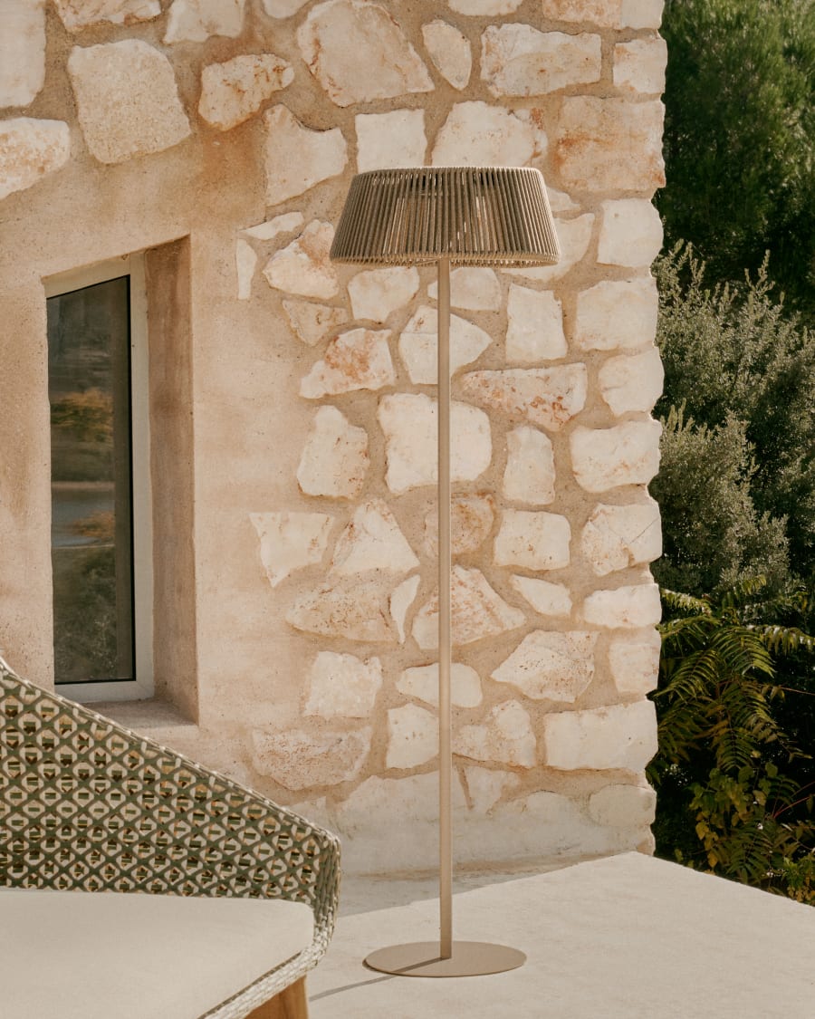 Aldet outdoor solar floor lamp in beige mottled rope cord with beige metal stand Ø46cm
