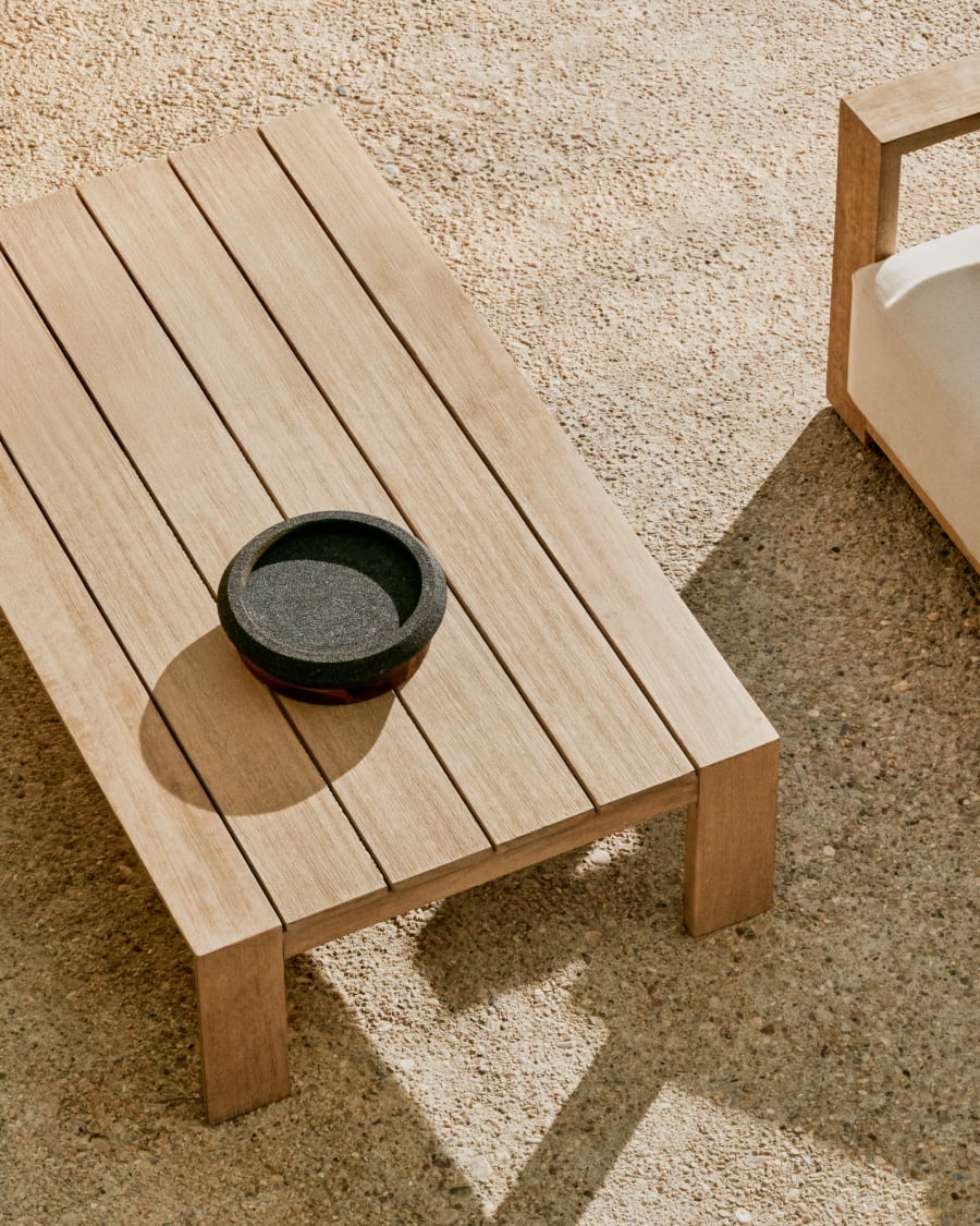 Ambra coffee table in solid acacia wood with light finish 82.5 x 140cm FSC 100%