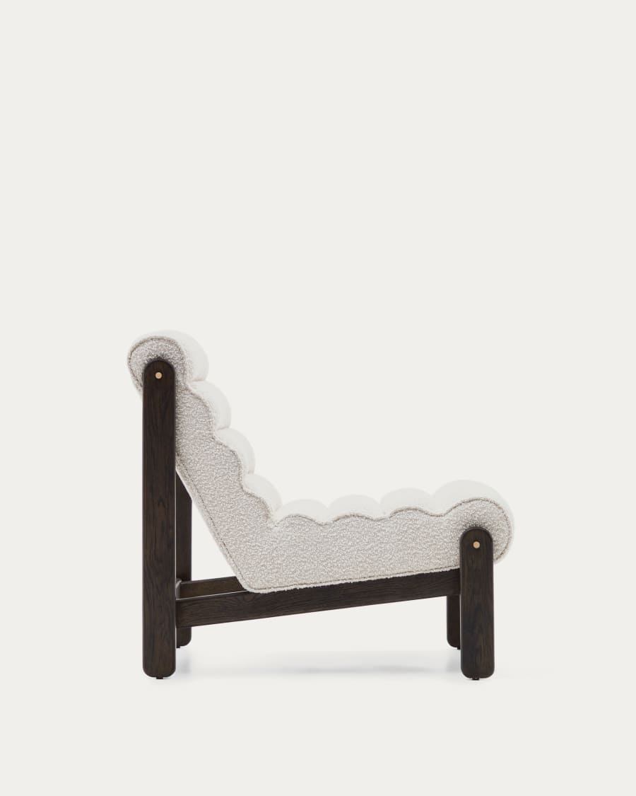 Magira armchair in white bouclé and solid oak wood with a dark finish