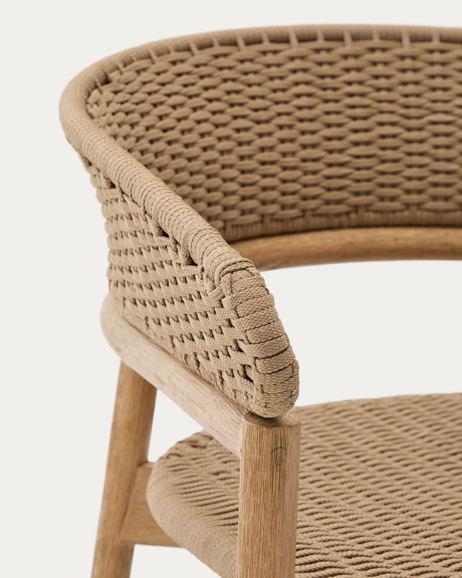 Arinella armchair in FSC 100% solid acacia wood with natural finish and beige rope cord