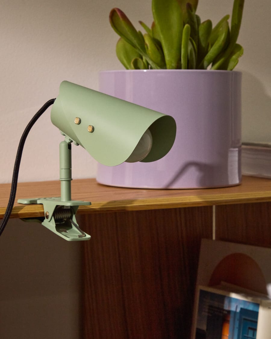 Petite lampe avec pince Jula en métal vert