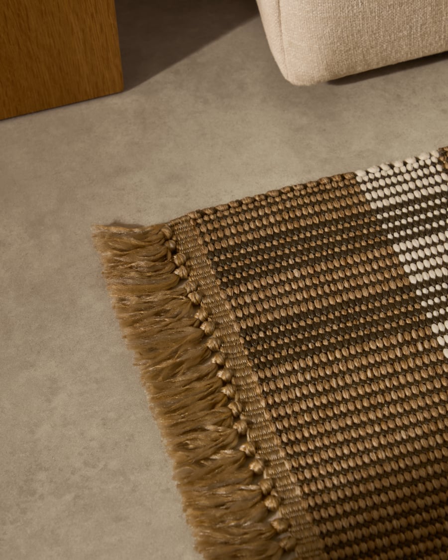 Rug Barani in synthetic fibers brown and beige 60 x 90 cm