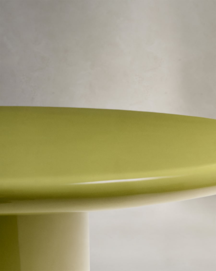Albanella coffee table in cement with glossy green finish Ø110cm