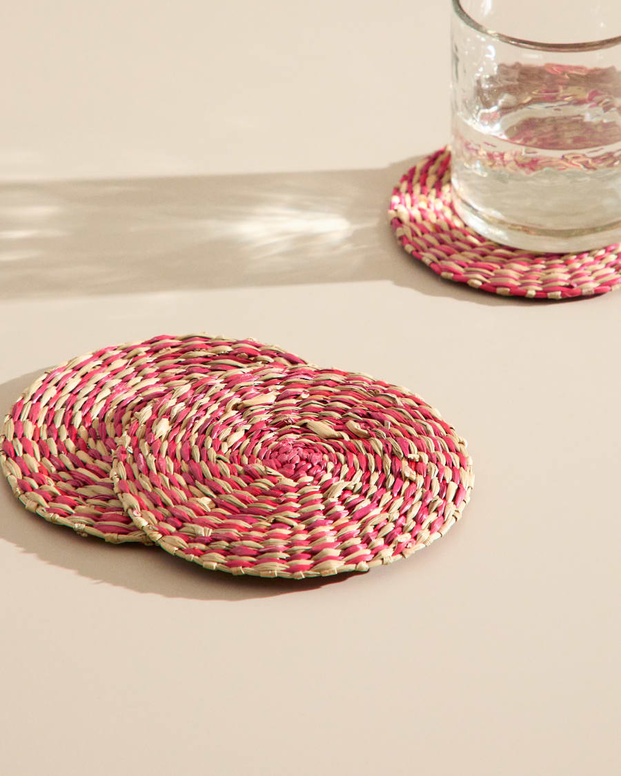 Rivela set of 4 red seagrass coasters