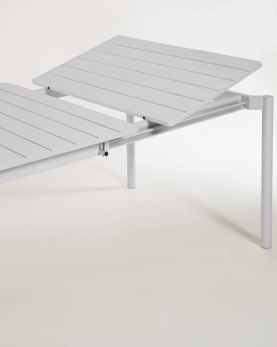 Zaltana extendable outdoor table made of aluminium in a light grey finish, 180 (240) x 100 cm