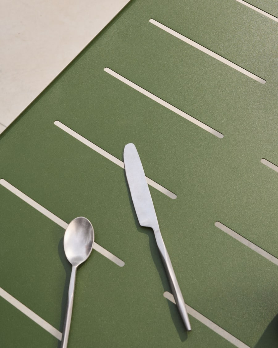 Brai outdoor table in green galvanised steel 180 x 90cm