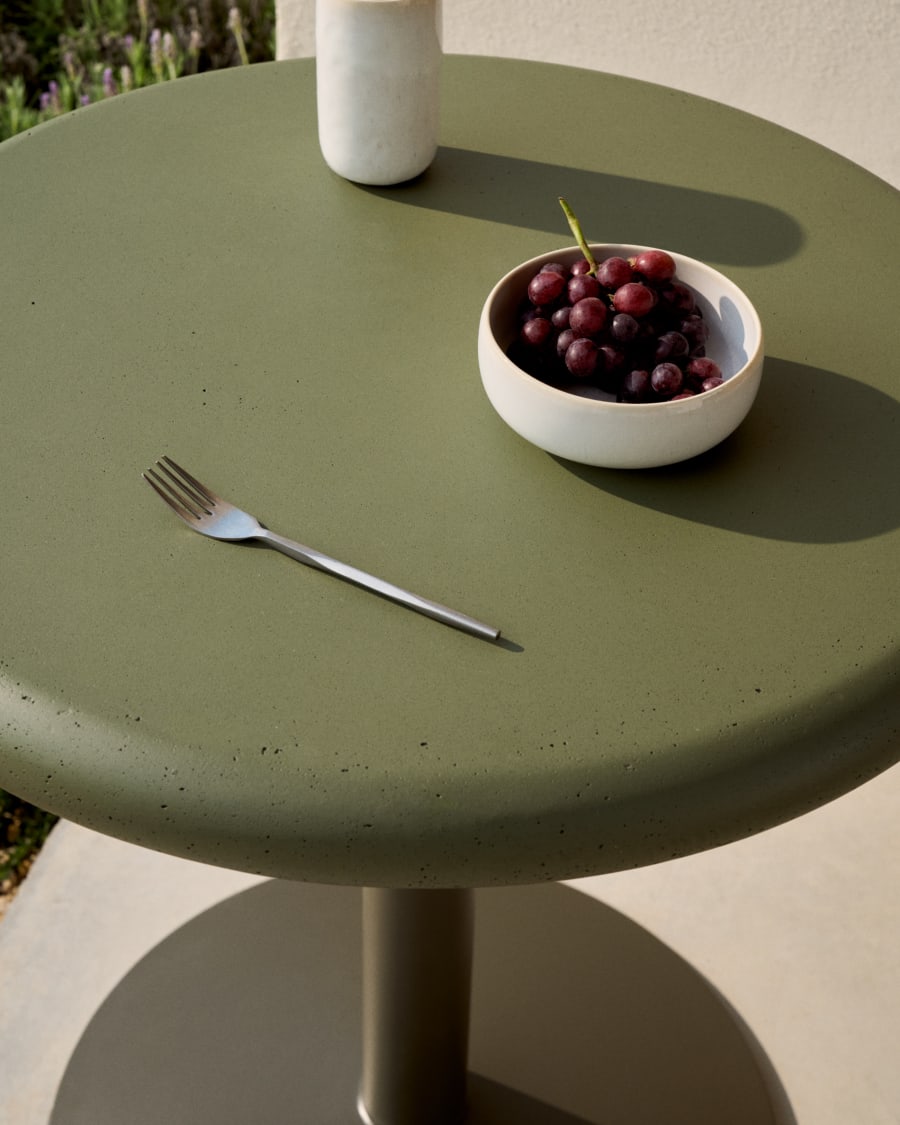 Esilda outdoor round table with green cement top Ø70cm and green steel base Ø55x72cm