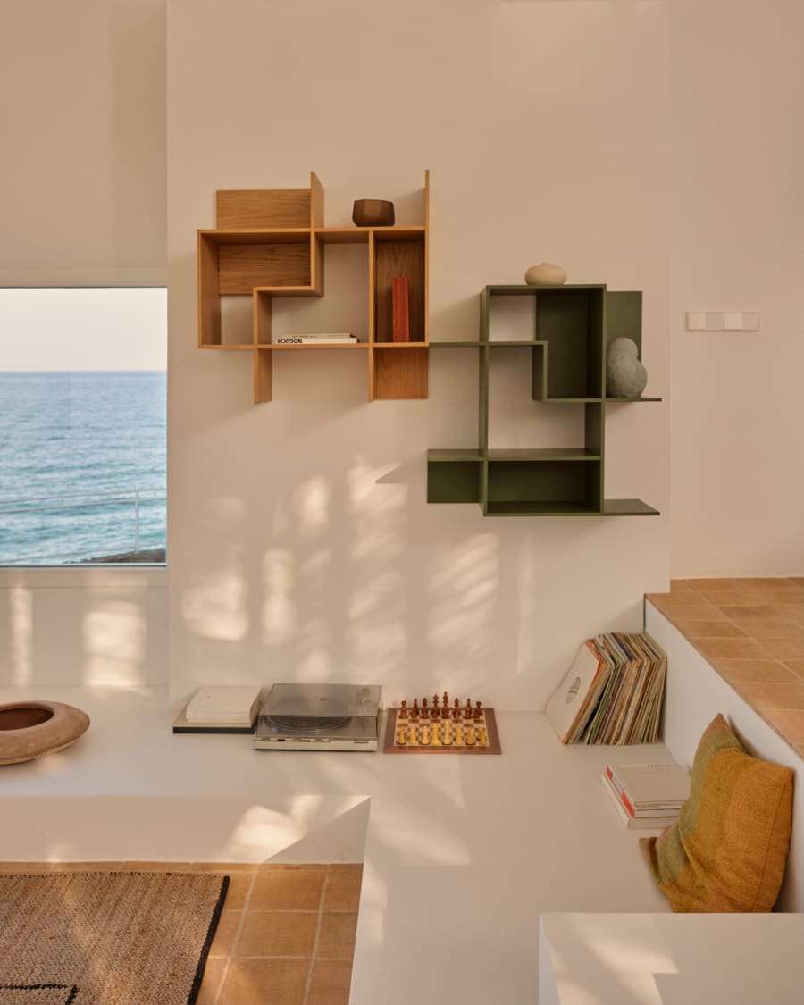 Ina modular shelving unit in green lacquered MDF 80 x 80cm FSC 100%