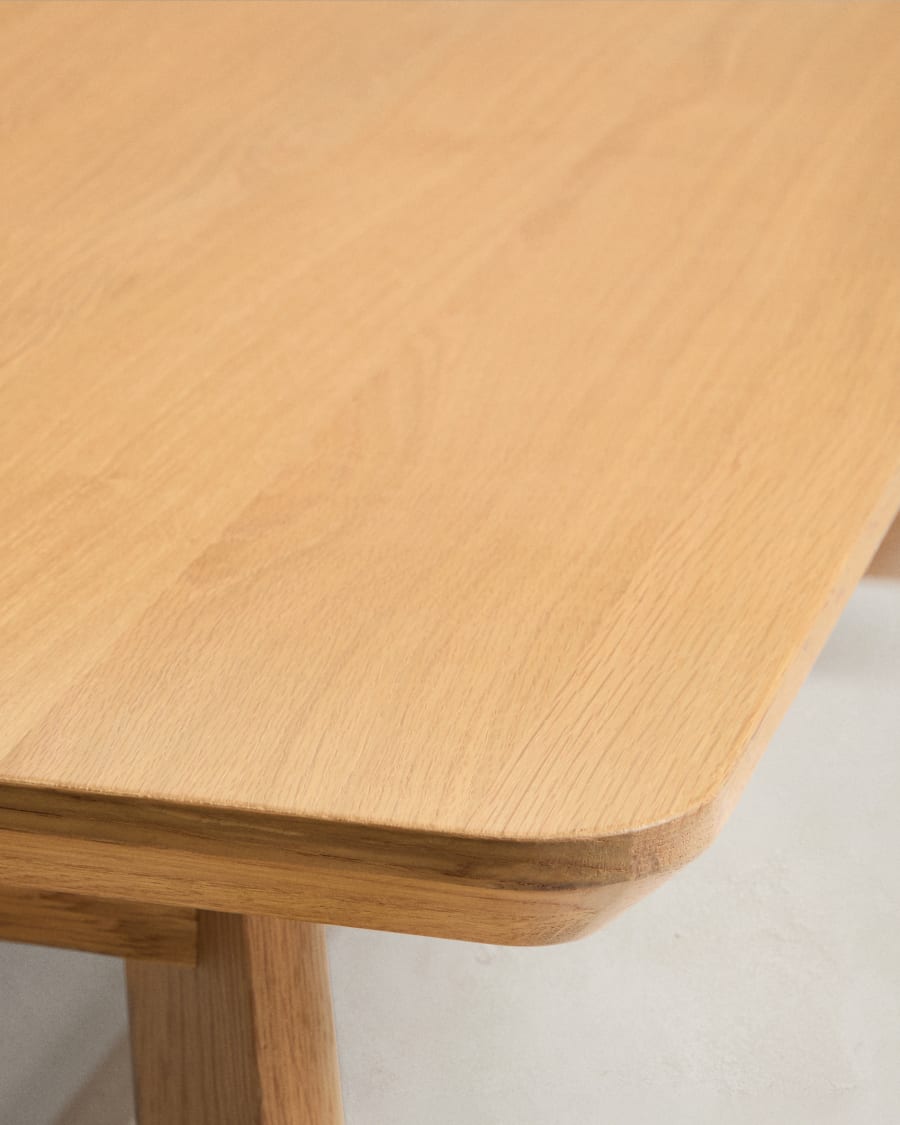 Idun table made of veneer and solid oak wood with natural tone finish FSC Mix Credit 220x100cm
