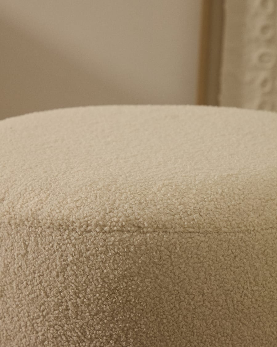 Kaeli footrest with removable cover in ecru bouclé Ø 60 cm