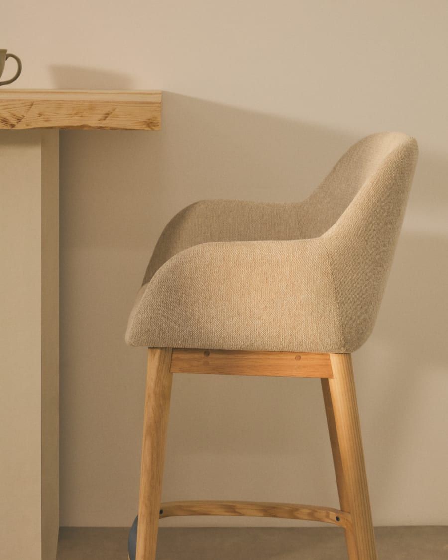 新品 Konna stool in beige and solid ash wood legs in a light テープ・マスキングテープ