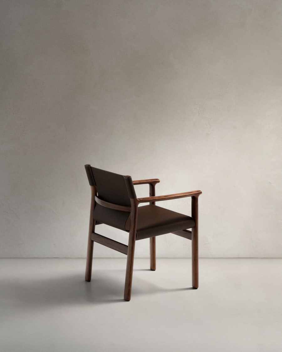 Jan chair made of dark brown recycled leather fibres and FSC 100% solid ash wood with walnut-coloured finish