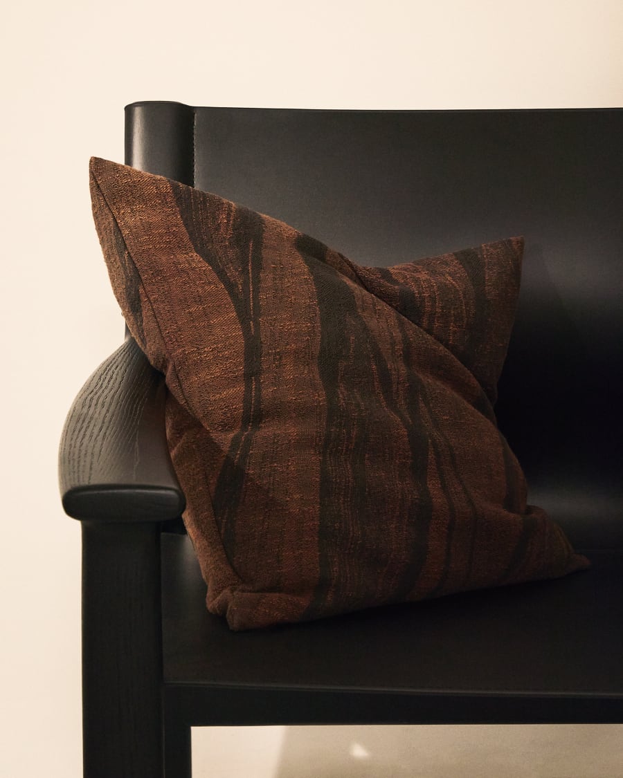 Housse de coussin Frilo en jacquard de coton et lin marron 50 x 50 cm