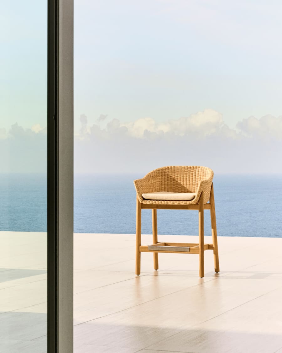 Galea stool in FSC 100% solid teak wood and synthetic rattan 65cm