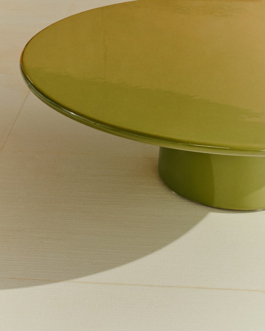 Albanella coffee table in cement with glossy green finish Ø110cm
