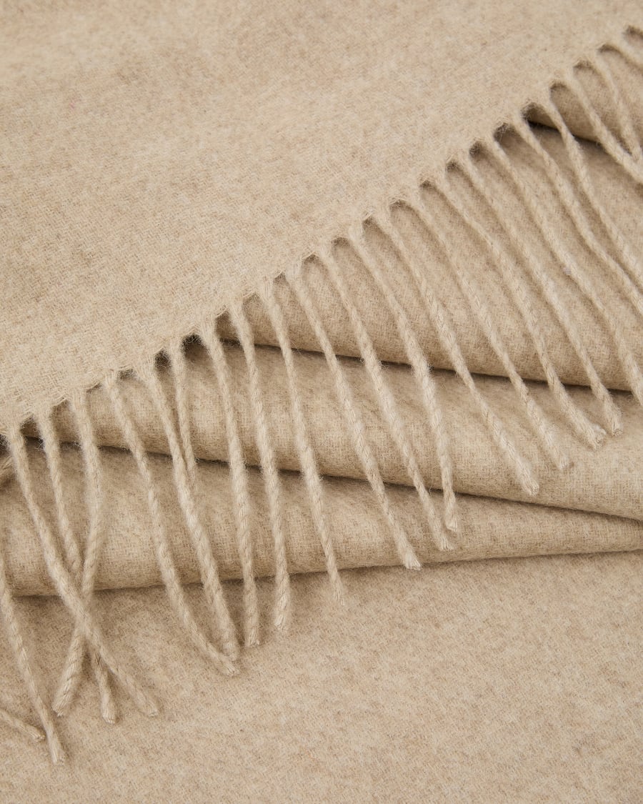 Couverture Trevina en alpaga avec franges 170 x 130 cm