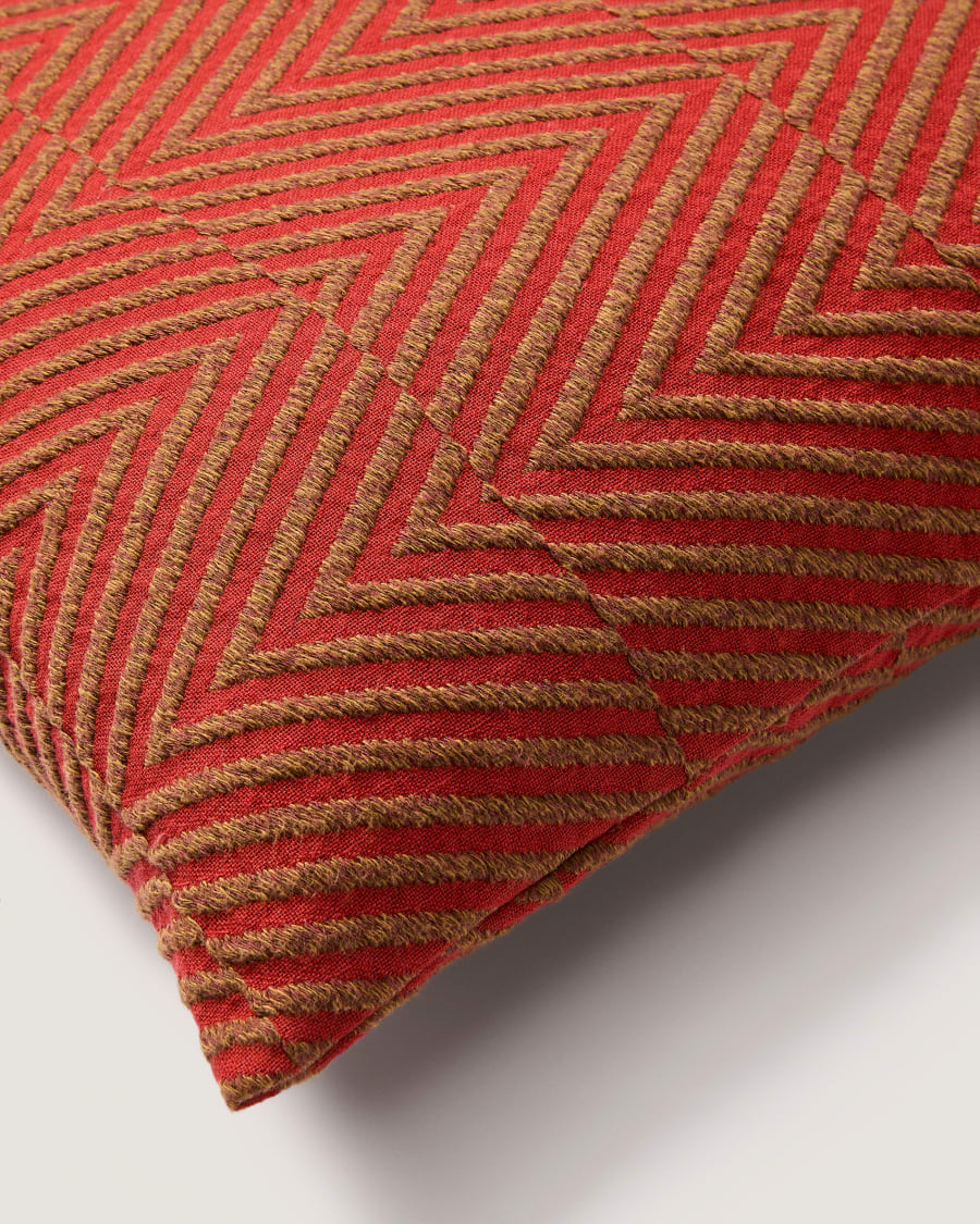 Housse de coussin Lunver en jacquard chevron rouge 50 x 50 cm