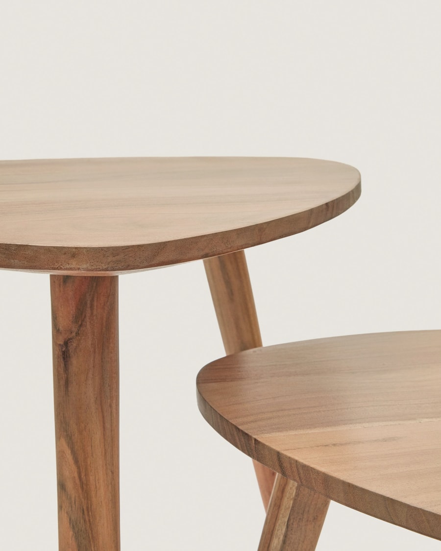 2er-Set Beistelltische Duvani aus massivem Akazienholz mit gebleichtem Finish