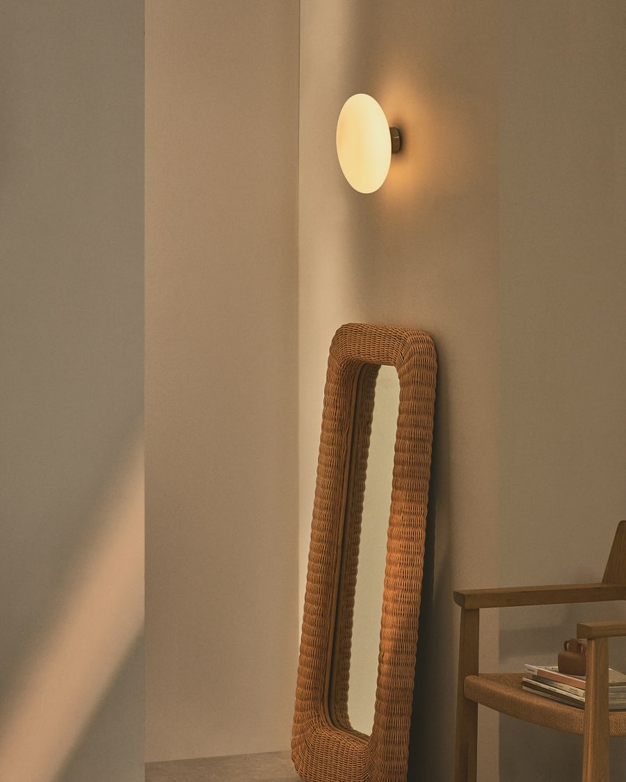 Wandleuchte Bamila aus Rauchglas und Nickel Ø 25 cm