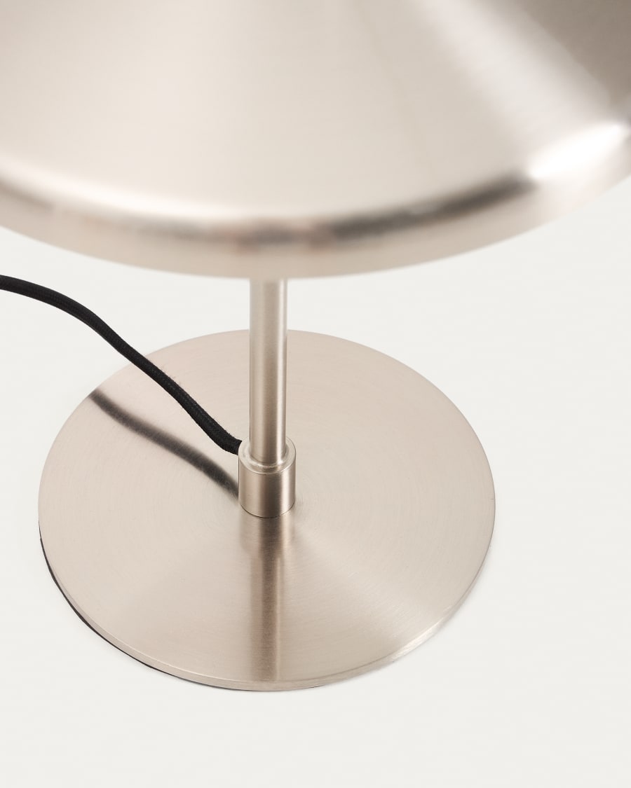 Tischlampe Nuvira aus hellgrauem gebürstetem Metall