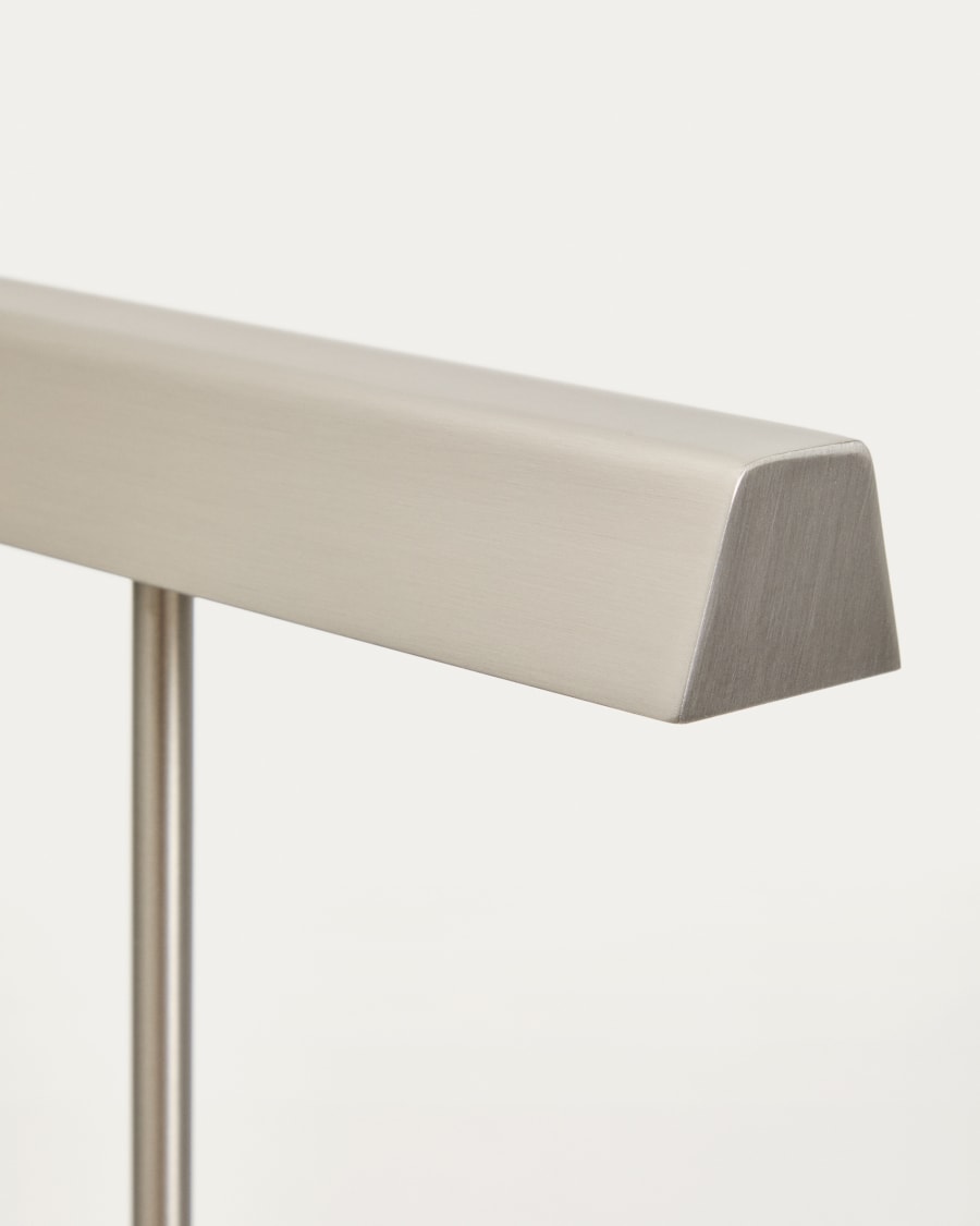 Stehlampe Lynor aus gebürstetem Metall mit schwarzem Marmorsockel