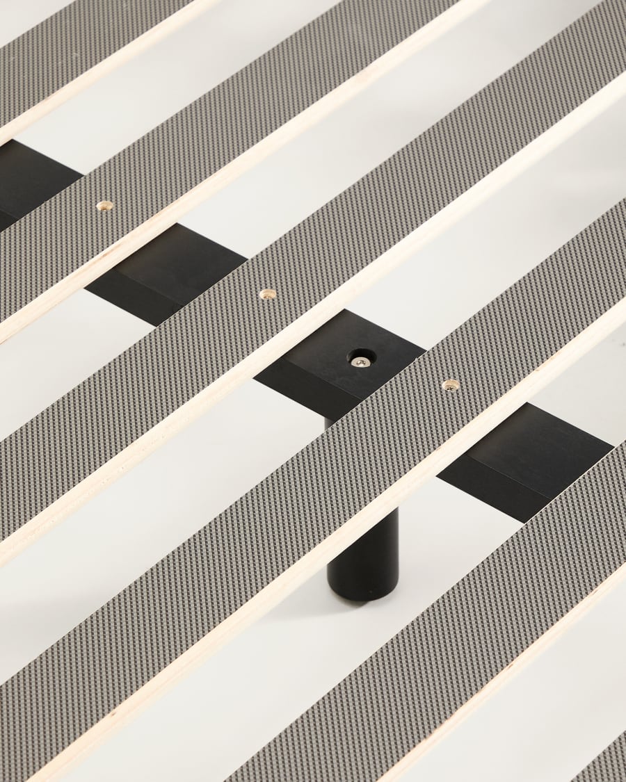 Base Norlen in impiallacciato di noce con finitura scura per materasso da 180 x 200 cm FSC 100%
